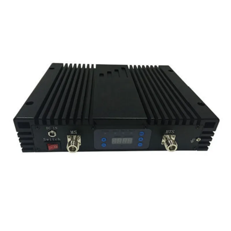 dual band signal repeater