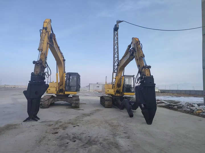 Band saw grab wood machine cut down trees and bamboo automatic excavator Clamp Saw Attachment Grabber With Saw