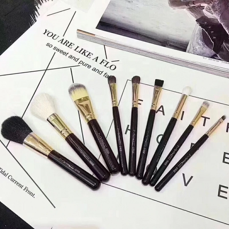 MAC brush collection 16 pcs