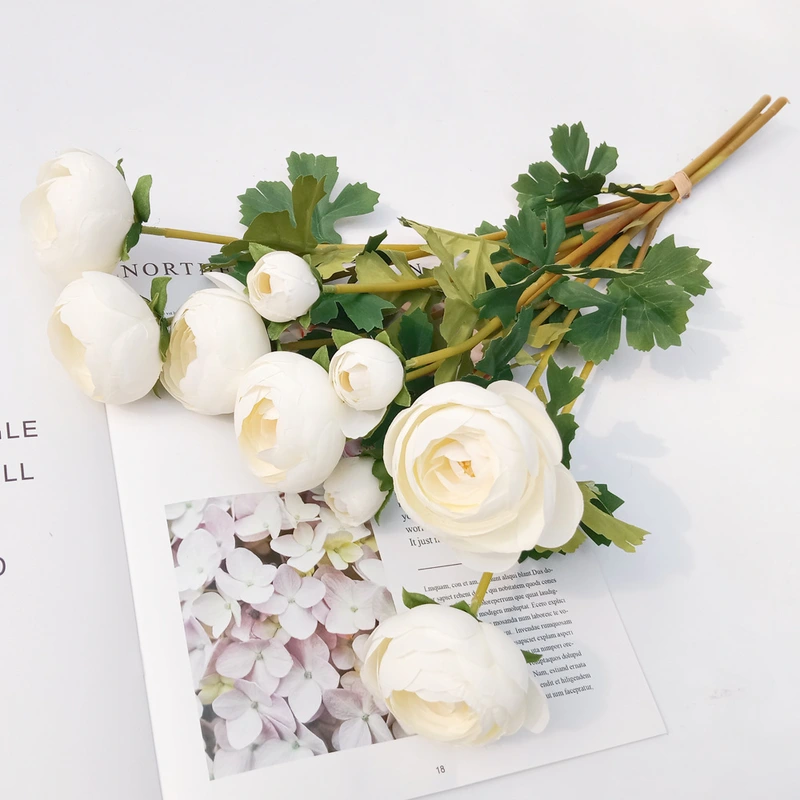 Artificial ranunculus flower for home decoration