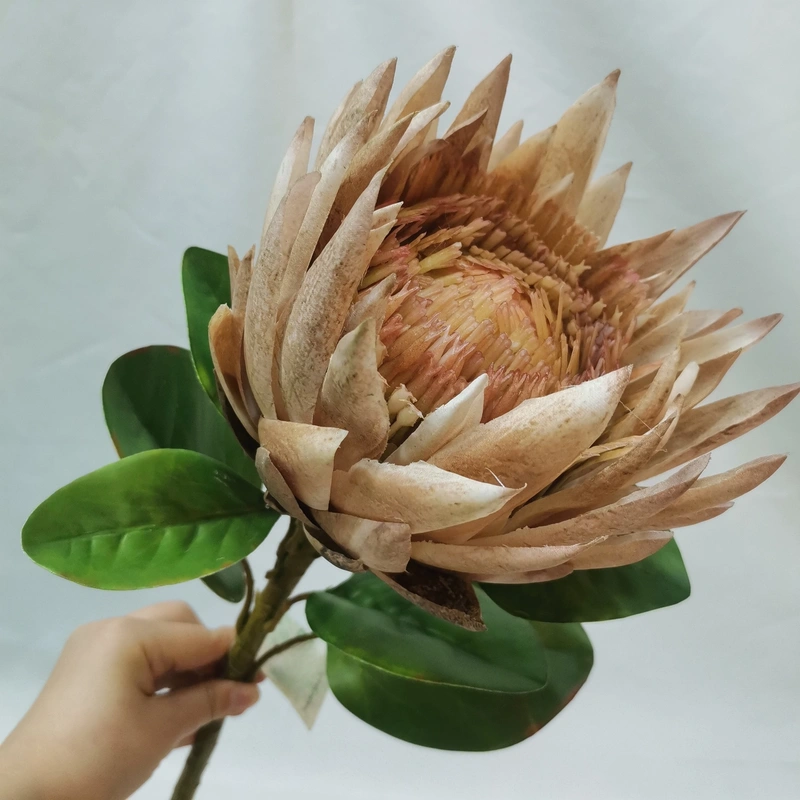 High quality simulation hand feel protea cynaroides flowers