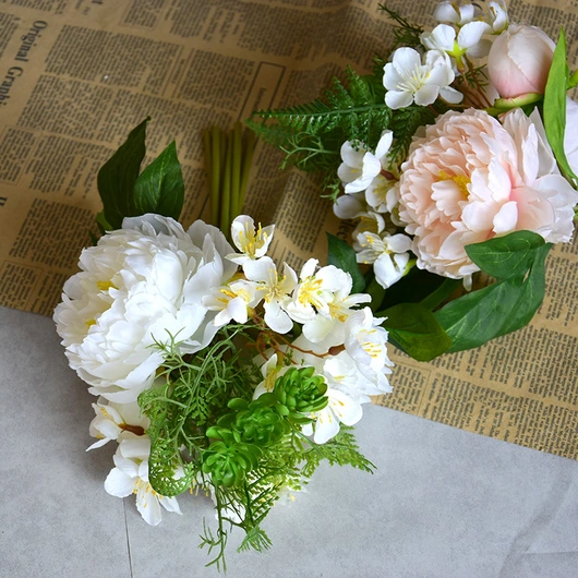 High quality hand feel artificial bouquet flower for wedding birde party event decoration CBSPH