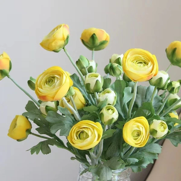 High quality 5 heads flocked artificial ranunculus flower branches for home wedding party event decoration