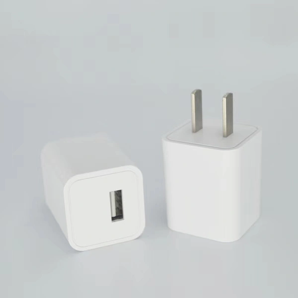 12W 5V/2.4A fast charger Full 2.4A 12W Private mold single or dual usb