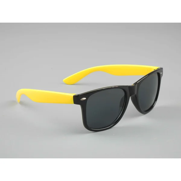 China Fashion Custom Made Sunglasses -Factory Direct Wholesale