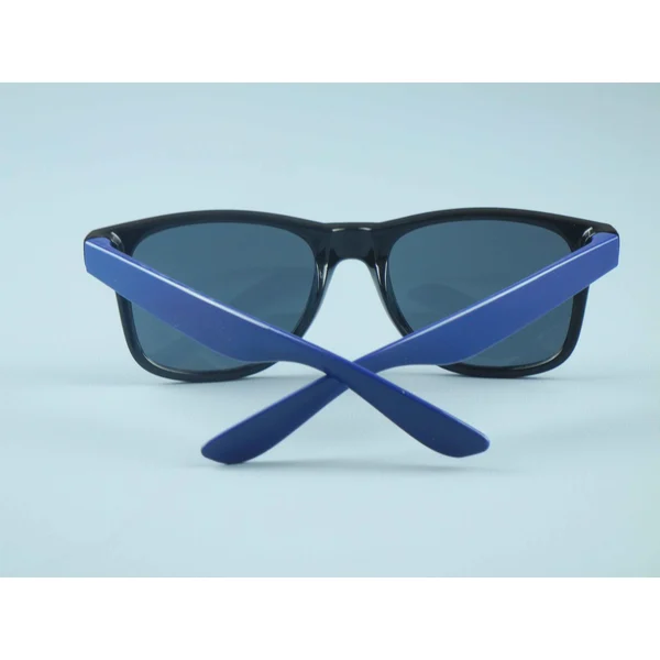 China Fashion Custom Made Sunglasses -Factory Direct Wholesale