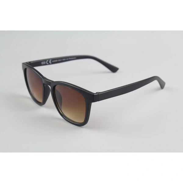 eco-friendly recycled plastic R-PET sunglases