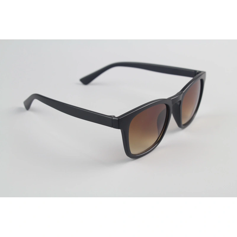 eco-friendly recycled plastic R-PET sunglases