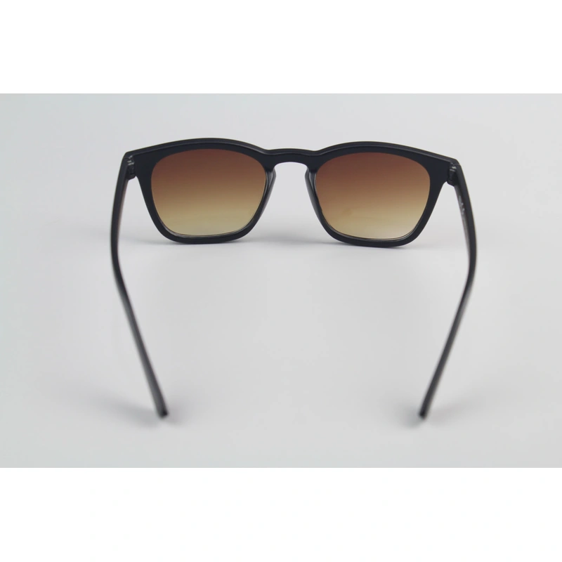 eco-friendly recycled plastic R-PET sunglases