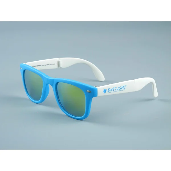 China Customized Folding Sunglasses With Logo