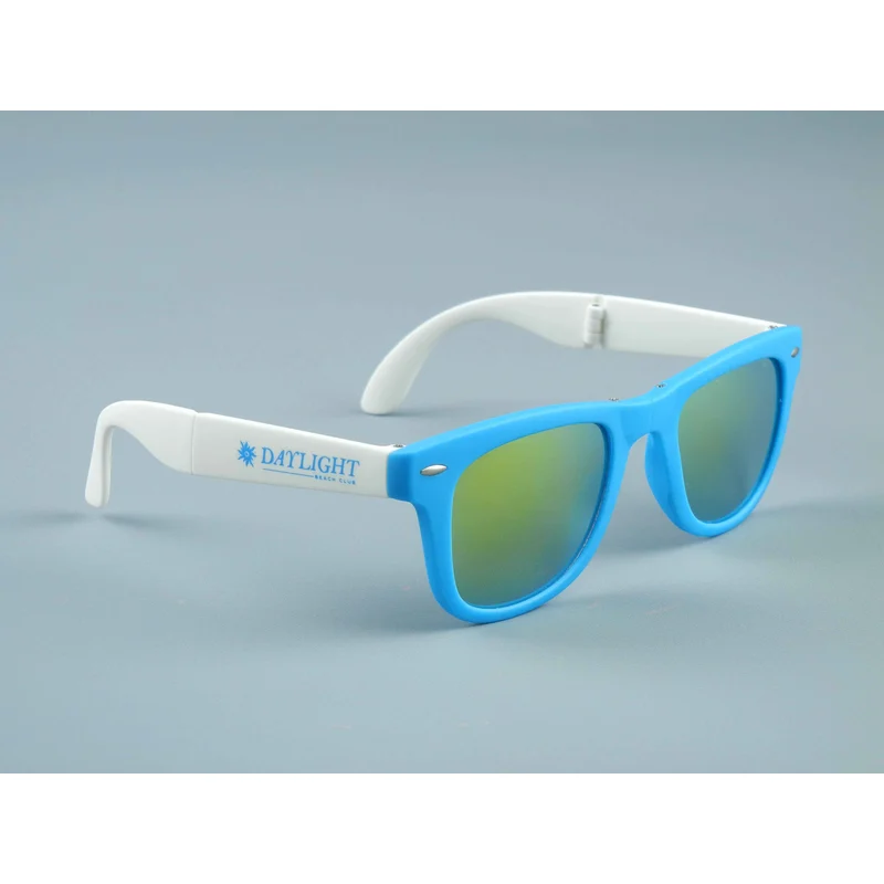 China Customized Folding Sunglasses With Logo 