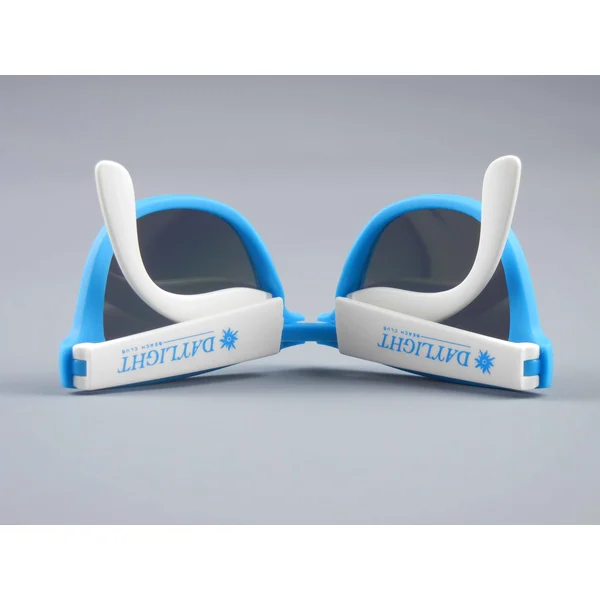 China Customized Folding Sunglasses With Logo