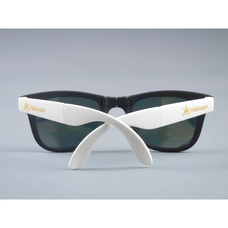 China Customized Folding Sunglasses With Logo 
