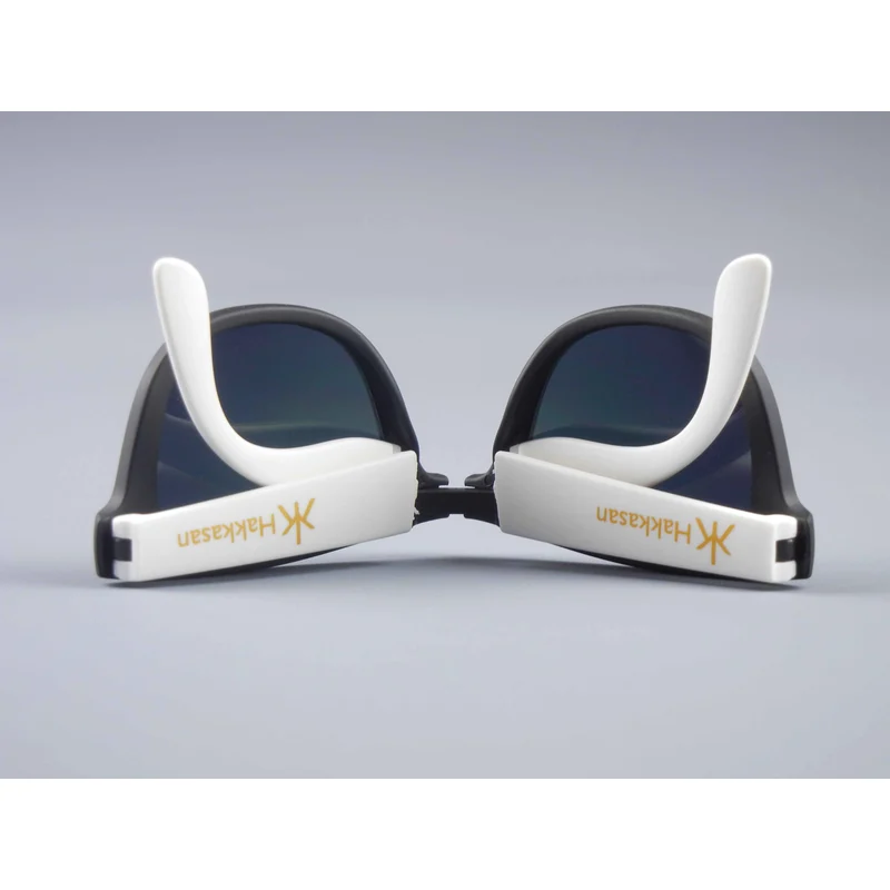 China Customized Folding Sunglasses With Logo 