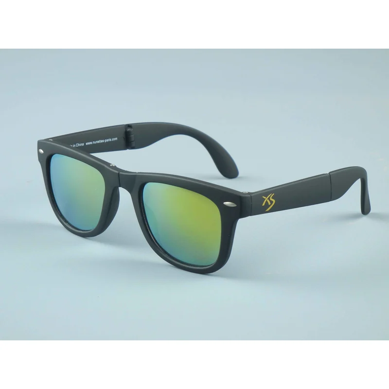 China Customized Folding Sunglasses With Logo 