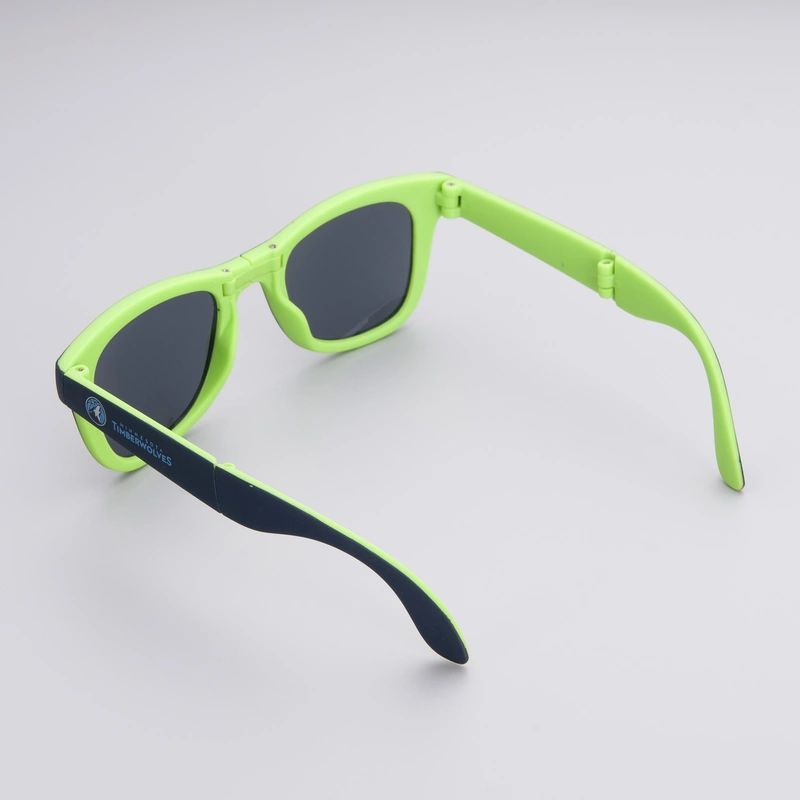 China Customized Folding Sunglasses With Logo 