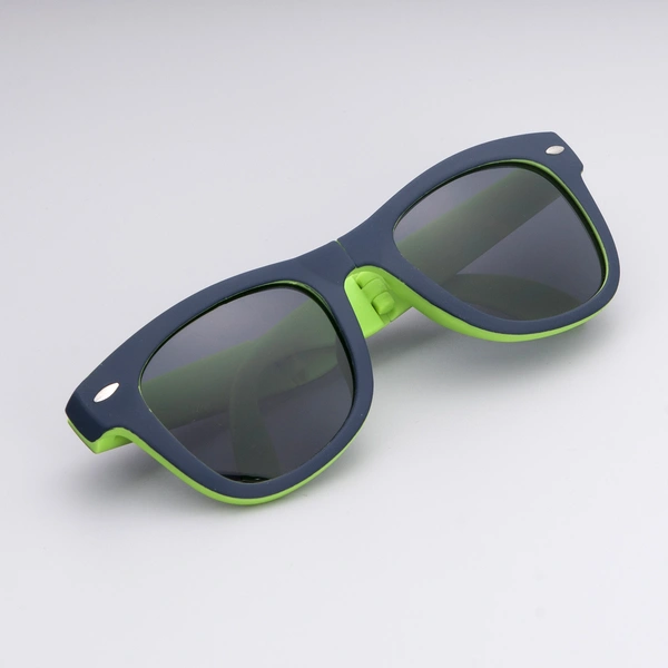 China Customized Folding Sunglasses With Logo 