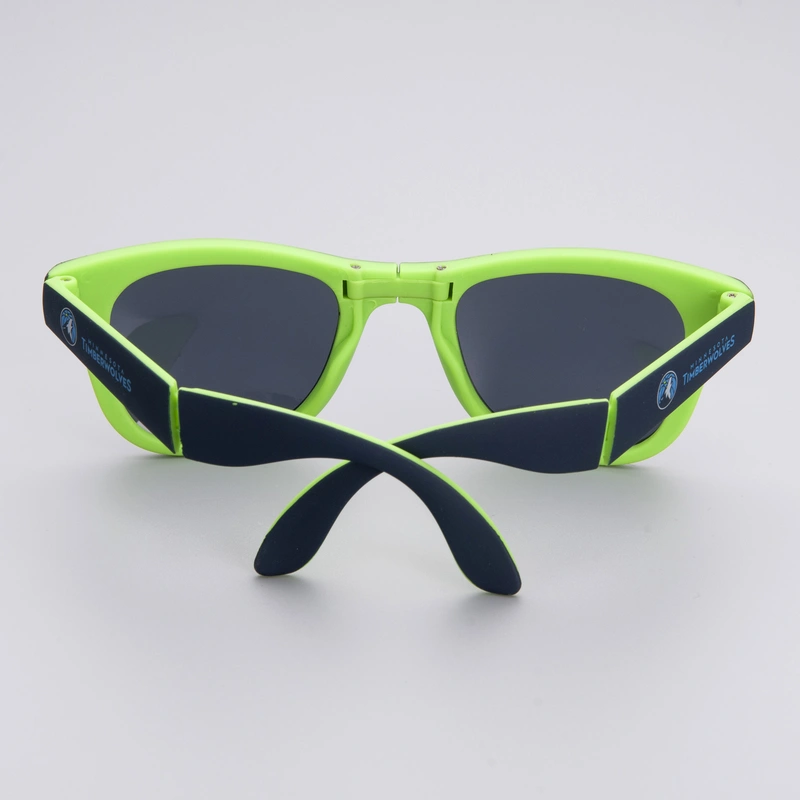China Customized Folding Sunglasses With Logo 
