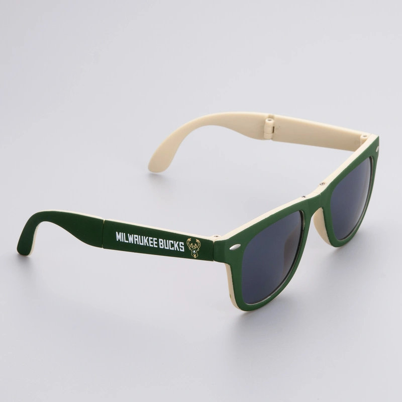 China Customized Folding Sunglasses With Logo 