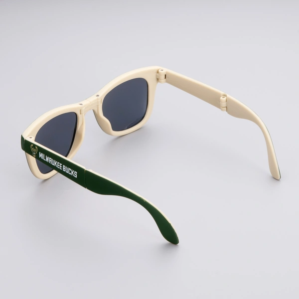 China Customized Folding Sunglasses With Logo 