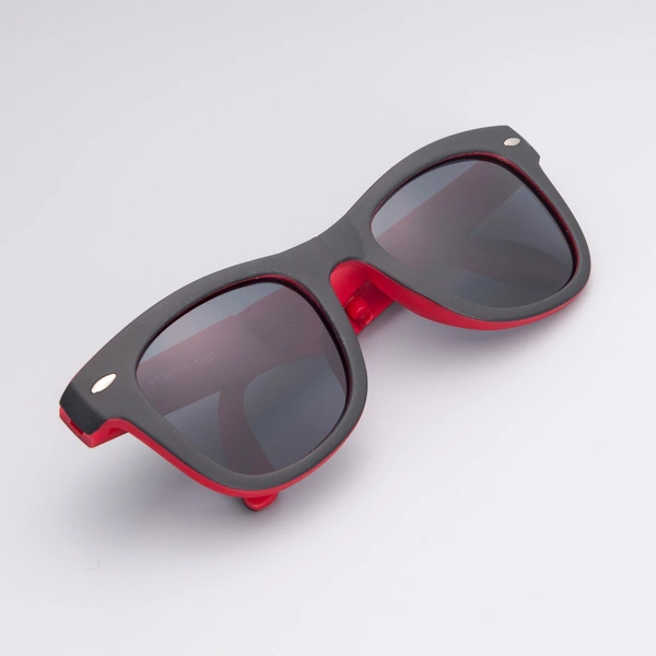 China Customized Folding Sunglasses With Logo 
