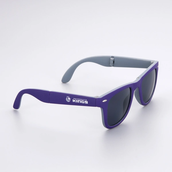 China Customized Folding Sunglasses With Logo 