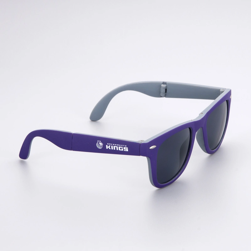 China Customized Folding Sunglasses With Logo 