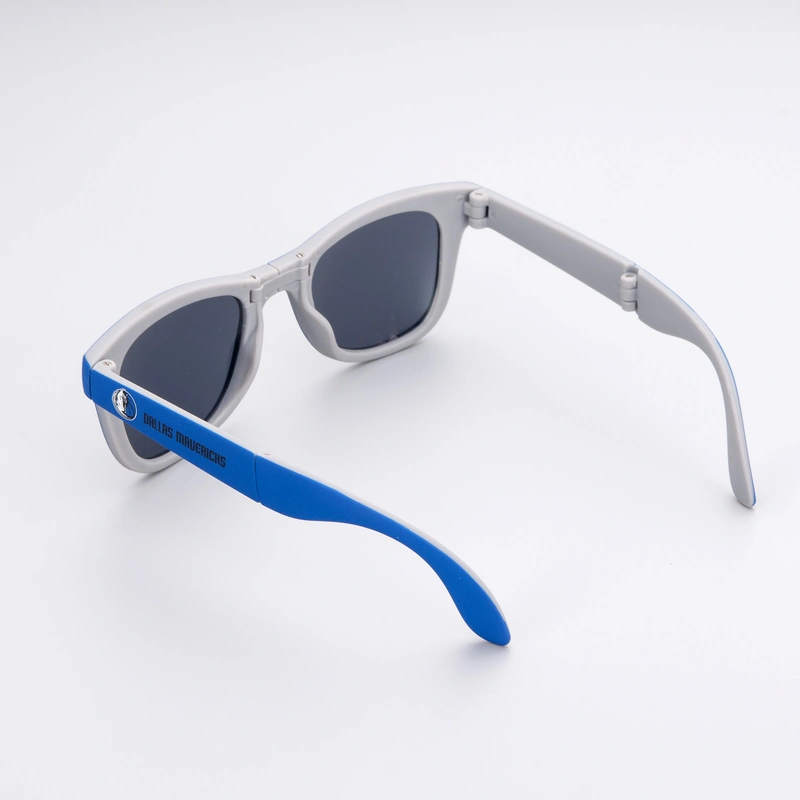 China Customized Folding Sunglasses With Logo 