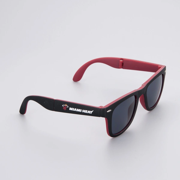 China Customized Folding Sunglasses With Logo 