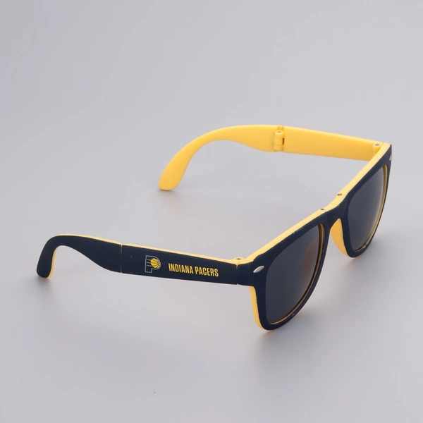 China Customized Folding Sunglasses With Logo 