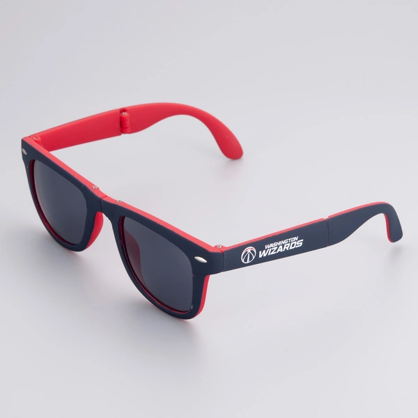 China Customized Folding Sunglasses With Logo 