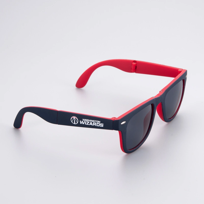 China Customized Folding Sunglasses With Logo 