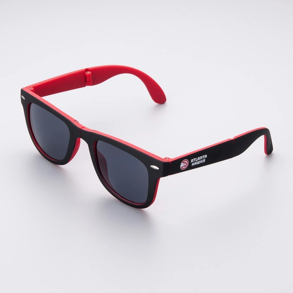 China Customized Folding Sunglasses With Logo 