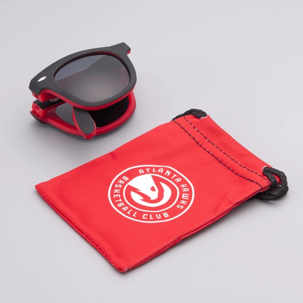 China Customized Folding Sunglasses With Logo 