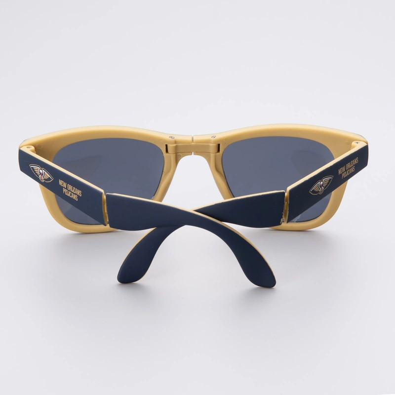 China Customized Folding Sunglasses With Logo 