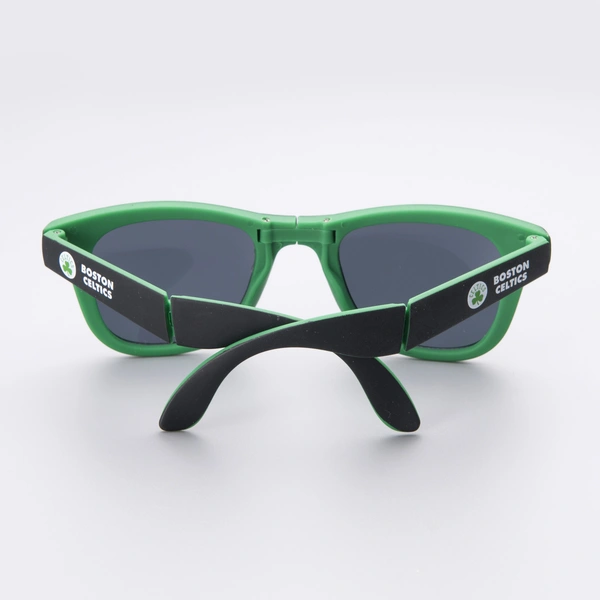 China Customized Folding Sunglasses With Logo 