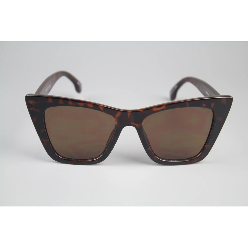 China Customized Cat Eye Hot Sale Sunglasses 