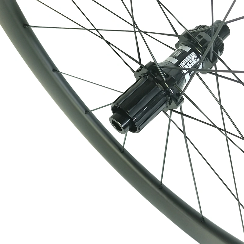 dt350 oem 700c gravel et cyclocross caron roue