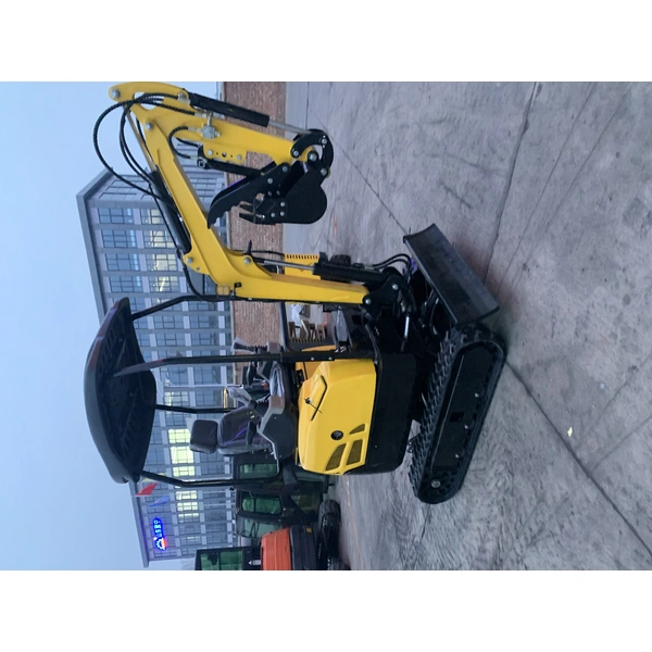  Mini Excavator  Digger 1.5 ton Small Hydraulic Crawler Excavator 