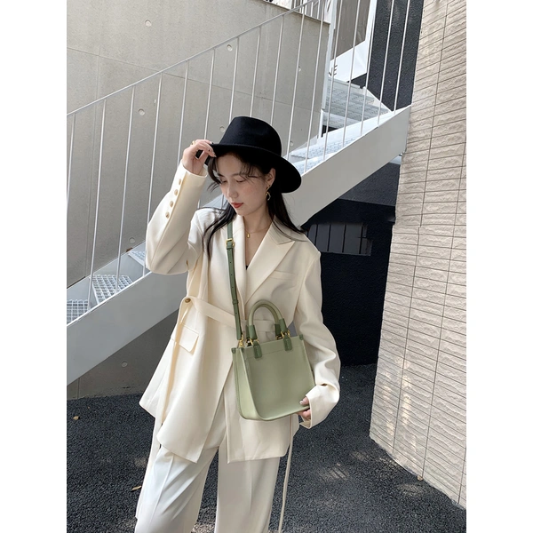 Women's crossbody bag wholesale