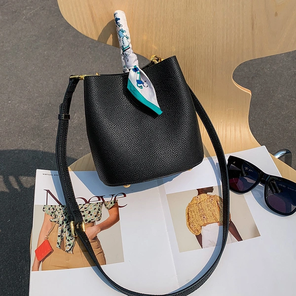 Women's crossbody bag wholesale