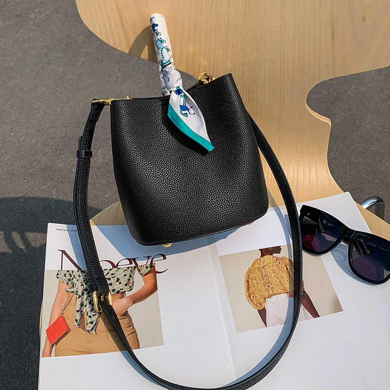 Women's crossbody bag wholesale