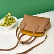 Trendy women's bag