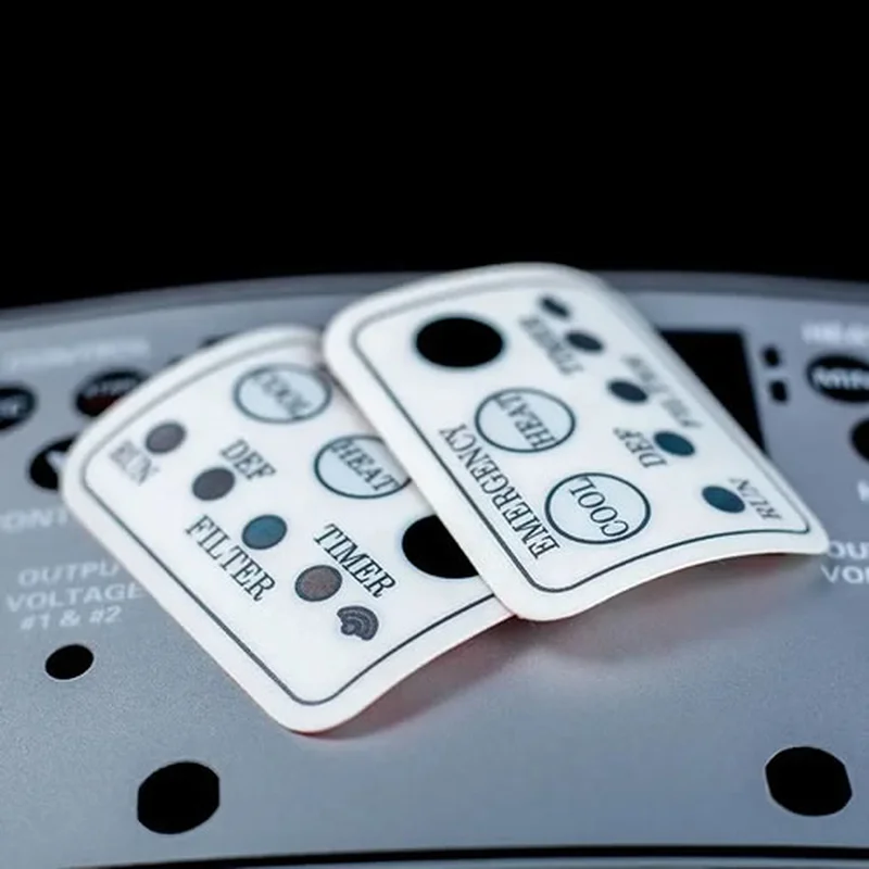 étiquettes d'équipement personnalisées – durables et résistantes