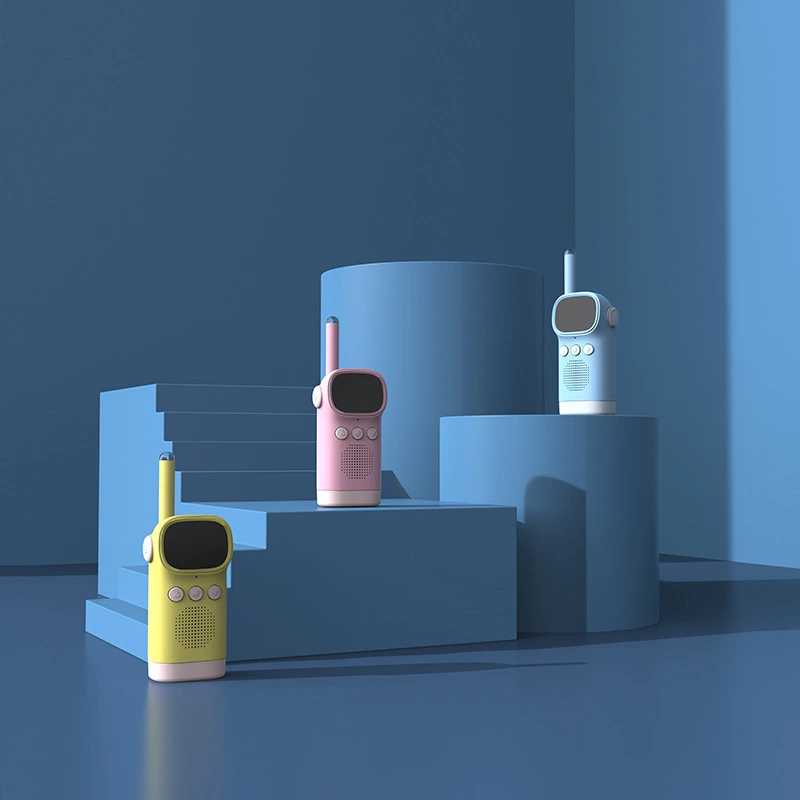 1.5 inch LED light 3km walkie talkie for kids