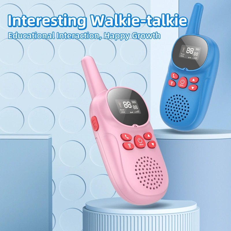 1.5 inch LED light 4*AAA dry battery 3km walkie talkie for kids