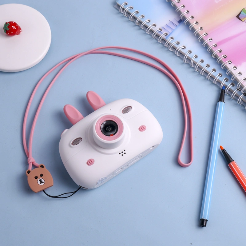 2.4 inch HD 1080P 600mAh 8MP selfie kids digital camera