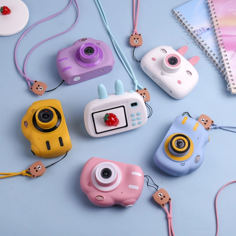 2.4 inch HD 1080P 600mAh 8MP selfie kids digital camera