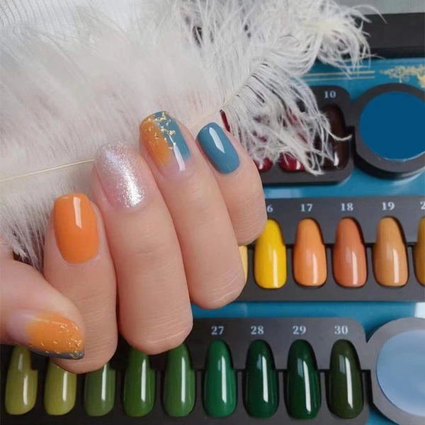 ensemble de vernis à ongles avec logo personnalisé en gros | zrkgel